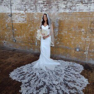Designer Strapless Satin Mermaid Wedding Dress w/ Lace Train – Size 6 – Worn Onc